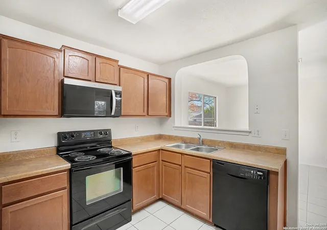 Photo 4 of Sale Pending at 7310 Aphelion, San Antonio, TX 78252 | MLS# 1927763 | Listing updated on 2026-04-06