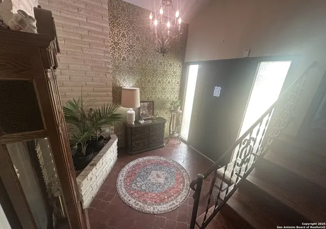 Photo 3 of Sale Pending at 322 Glenview, San Antonio, TX 78228 | MLS# 1927774 | Listing updated on 2026-02-09