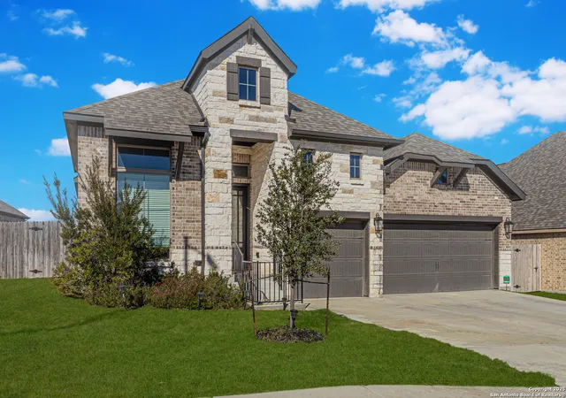 Photo 2 of Sale Pending at 14109 May Mist, San Antonio, TX 78253 | MLS# 1927788 | Listing updated on 2026-02-22
