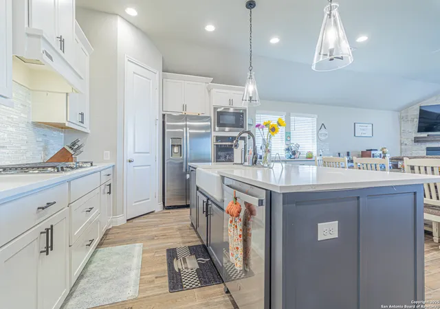 Photo 4 of Sale Pending at 14109 May Mist, San Antonio, TX 78253 | MLS# 1927788 | Listing updated on 2026-02-22