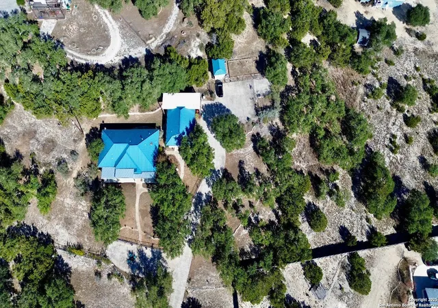2nd image of 205 Cody, Canyon Lake, TX 78133 | MLS# 1927798