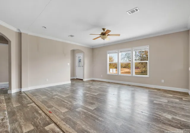 4th image of 228 County Road 4647, Hondo, TX 78861 | MLS# 1927852