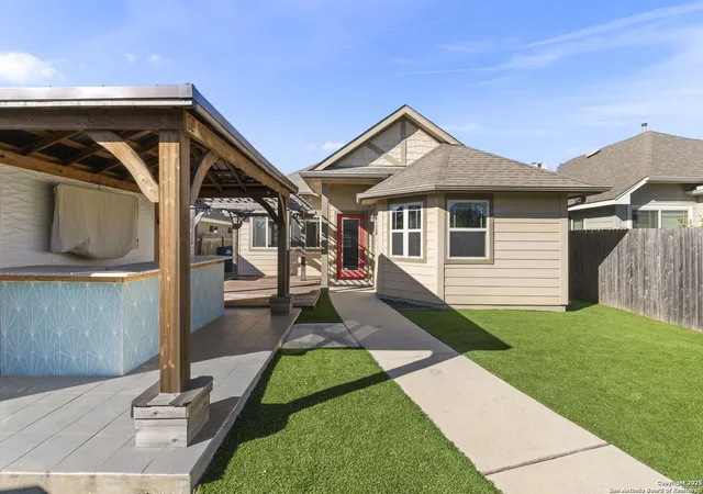 4th image of 234 Rock Bluff Ln, San Marcos, TX 78666 | MLS# 1928084