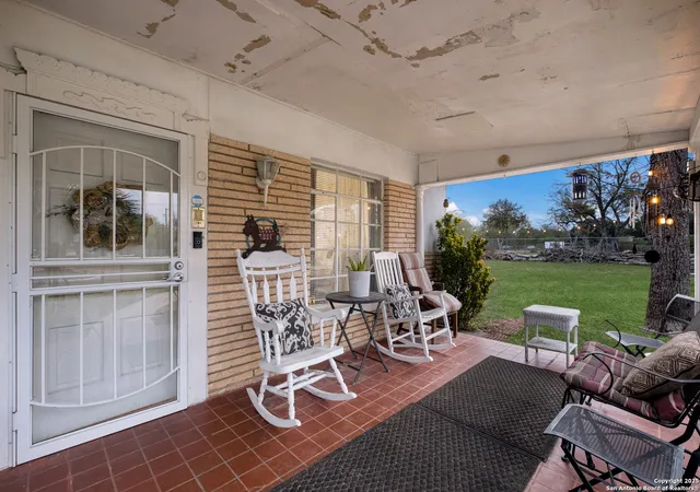 Photo 3 of Single family home for sale at 331 Orchard Rd, San Antonio, TX 78220 | MLS# 1928101 | Listing updated on 2025-12-23