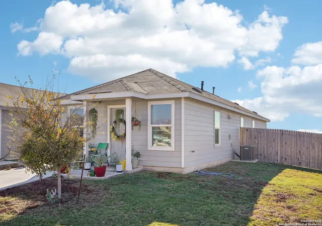 Photo 1 of Single family home for sale at 14010 Llama Pl, San Antonio, TX 78252 | MLS# 1928117 | Listing updated on 2026-04-04