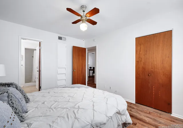 Photo 3 of Sale Pending at 232 Silver Sands, San Antonio, TX 78216 | MLS# 1928126 | Listing updated on 2026-01-09