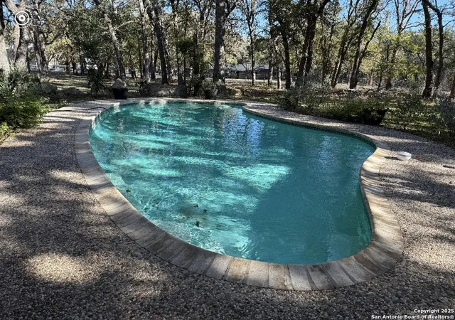Photo 3 of Single family home for sale at 28133 E Windwood Dr, Boerne, TX 78006 | MLS# 1928139 | Listing updated on 2026-01-31