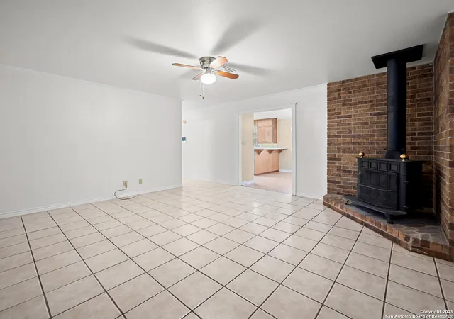 Photo 3 of Single family home for sale at 612 Bluebonnet St, Fredericksburg, TX 78624 | MLS# 1928203 | Listing updated on 2026-02-05