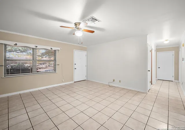 Photo 3 of Single family home for sale at 612 Bluebonnet St, Fredericksburg, TX 78624 | MLS# 1928203 | Listing updated on 2026-02-05