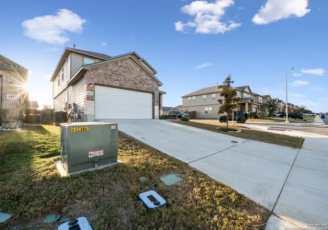 2nd image of 4111 Fort Palmer, Saint Hedwig, TX 78152 | MLS# 1928237