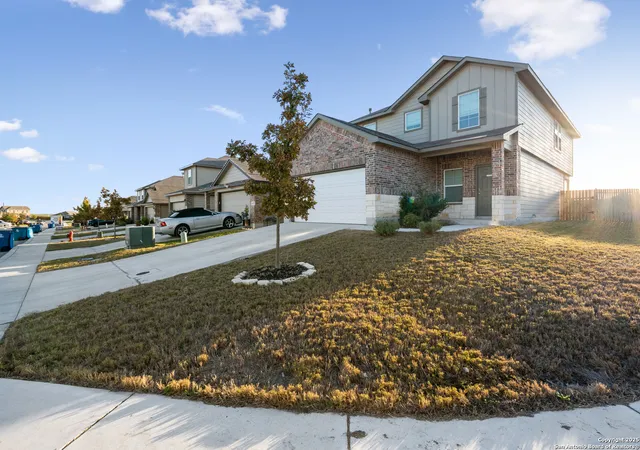3rd image of 4111 Fort Palmer, Saint Hedwig, TX 78152 | MLS# 1928237