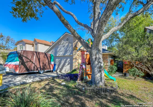 Photo 2 of Sale Pending at 15010 Spring Shower, San Antonio, TX 78247 | MLS# 1928285 | Listing updated on 2026-02-20