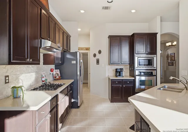 3rd image of 25523 River Ranch, San Antonio, TX 78255 | MLS# 1928296