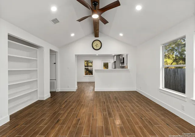 Photo 4 of Sale Pending at 5910 Rolling Trl Dr, San Antonio, TX 78250 | MLS# 1928319 | Listing updated on 2025-12-31