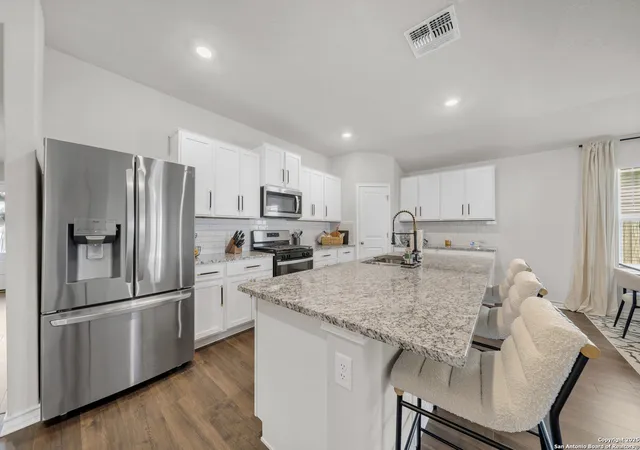 Photo 3 of Sale Pending at 9810 Tupelo, San Antonio, TX 78254 | MLS# 1928354 | Listing updated on 2026-05-06