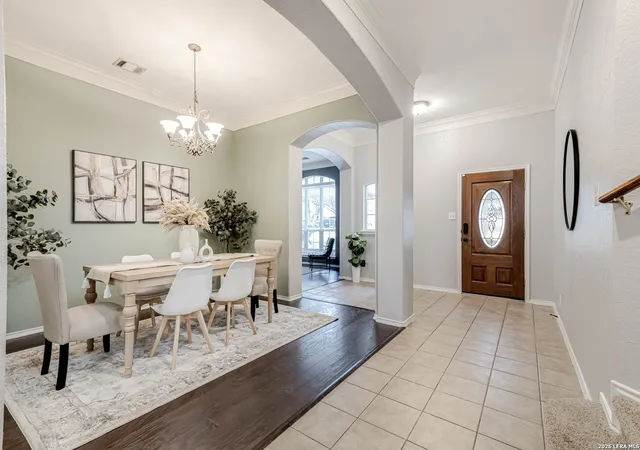 Photo 3 of Sale Pending at 326 Cypress Trl, San Antonio, TX 78256 | MLS# 1928357 | Listing updated on 2026-04-04