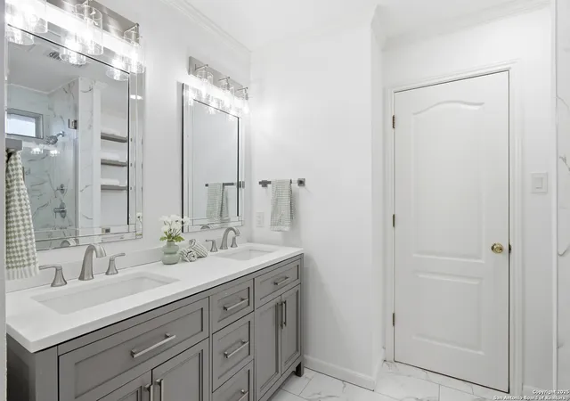 Photo 2 of Sale Pending at 8931 Arch Brg, San Antonio, TX 78254 | MLS# 1928364 | Listing updated on 2026-02-17