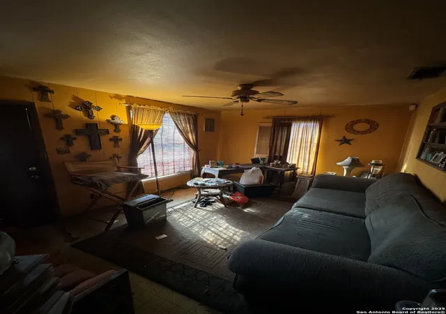 Homes for sale in San Antonio, TX | 4301 San Luis, San Antonio, TX 78237 | MLS# 1928464