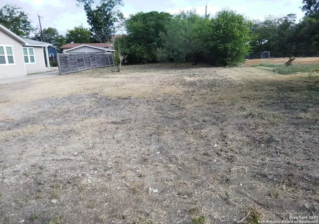 4th image of 1015 Alametos, San Antonio, TX 78201 | MLS# 1928469