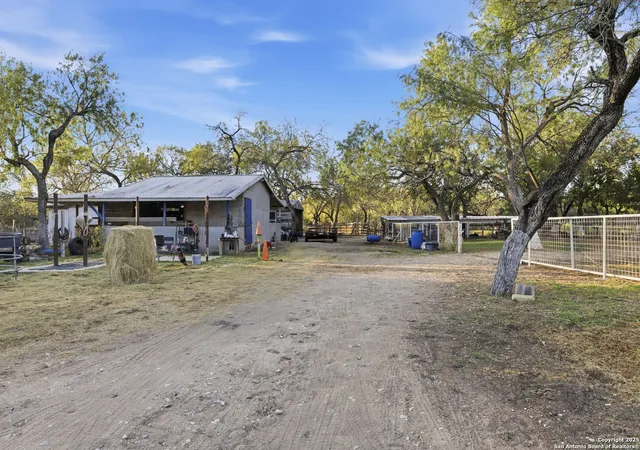 Homes for sale in Lytle, TX | 247 Covey, Lytle, TX 78052 | MLS# 1928472