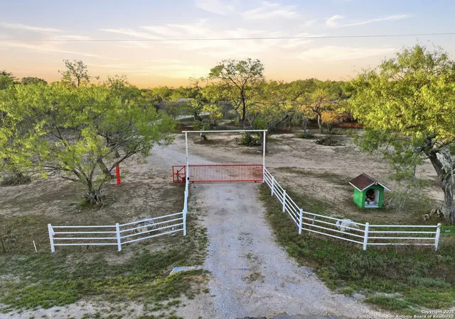 Homes for sale in Lytle, TX | 247 Covey, Lytle, TX 78052 | MLS# 1928472