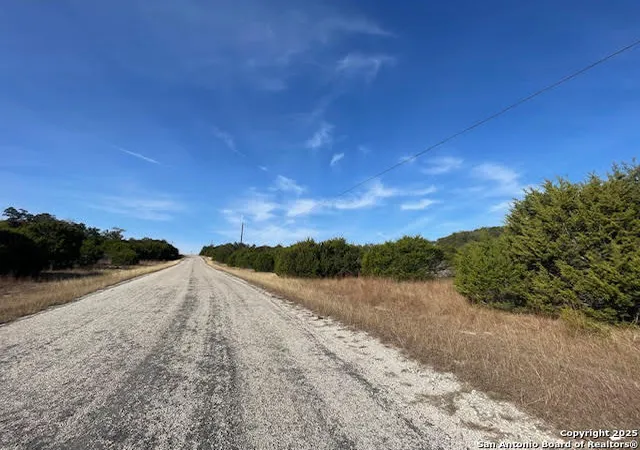 5th image of 426 Coneflower Dr, Spring Branch, TX 78070 | MLS# 1928574
