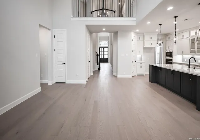5th image of 431 Canyon Path, San Antonio, TX 78258 | MLS# 1928586