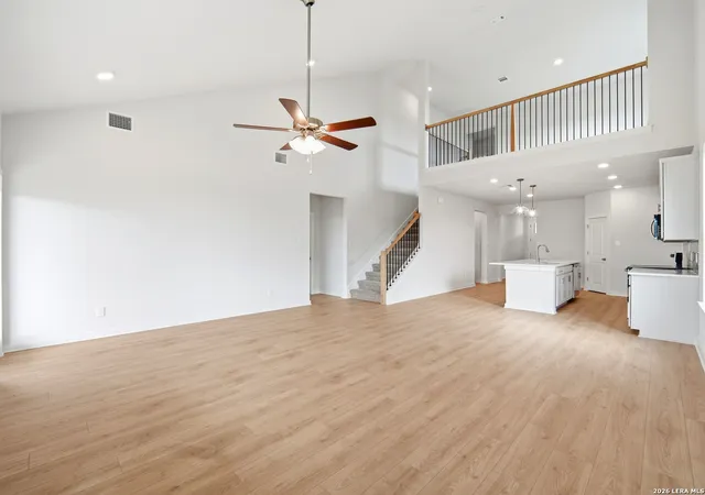 Photo 4 of Single family home for sale at 509 Cowboy Knoll, Cibolo, TX 78108 | MLS# 1928621 | Listing updated on 2026-09-08