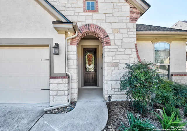 Photo 3 of Sale Pending at 930 Dulce, San Antonio, TX 78260 | MLS# 1928626 | Listing updated on 2026-01-07