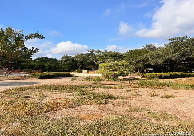 Photo 1 of Sale Pending at 430 Morningside, San Antonio, TX 78209 | MLS# 1928669 | Listing updated on 2026-01-28