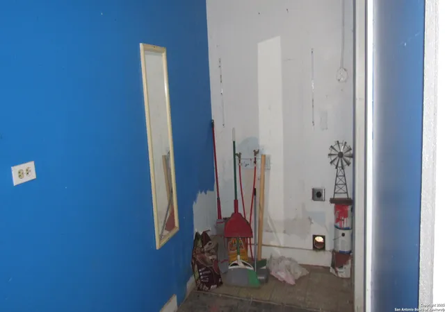 Photo 3 of Single family home for sale at 9221 Nelson Rd, San Antonio, TX 78252 | MLS# 1928677 | Listing updated on 2026-04-26
