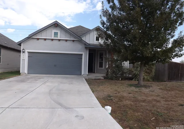 Homes for sale in Saint Hedwig, TX | 4902 Drovers Path, Saint Hedwig, TX 78152 | MLS# 1928735