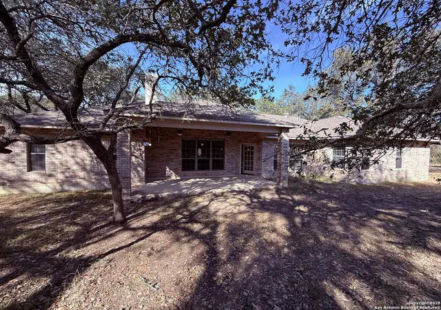 Photo 4 of Single family home for sale at 250 Palomino, Natalia, TX 78059 | MLS# 1928756 | Listing updated on 2026-02-12