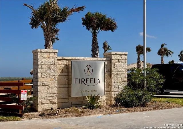 4th image of 101 Caribbean Dr Unit 27, Corpus Christi, TX 78418 | MLS# 1928781
