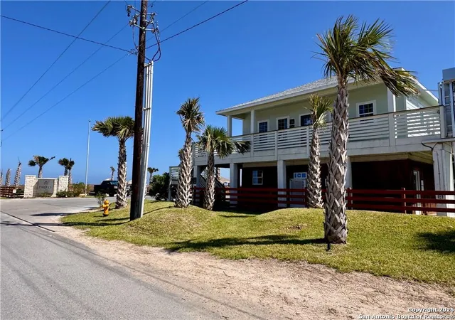 5th image of 101 Caribbean Dr Unit 27, Corpus Christi, TX 78418 | MLS# 1928781