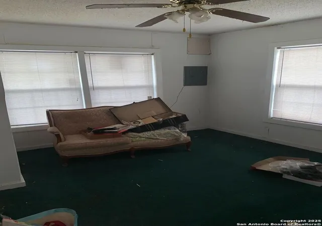 Photo 3 of Sale Pending at 126 Sims Ave, San Antonio, TX 78214 | MLS# 1928857 | Listing updated on 2026-01-12