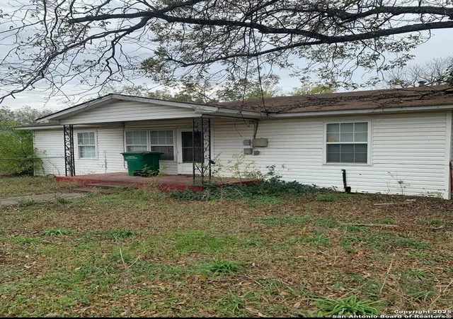 Photo 1 of Sale Pending at 126 Sims Ave, San Antonio, TX 78214 | MLS# 1928857 | Listing updated on 2026-01-12