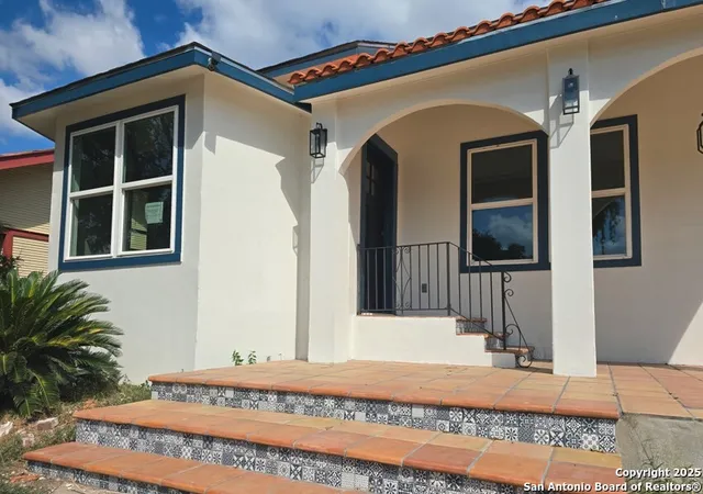 3rd image of 501 W Agarita, San Antonio, TX 78212 | MLS# 1928898