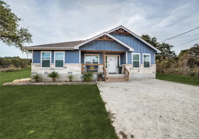 Photo 2 of Single family home for sale at 388 Bluff View, Spring Branch, TX 78070 | MLS# 1928923 | Listing updated on 2026-03-09