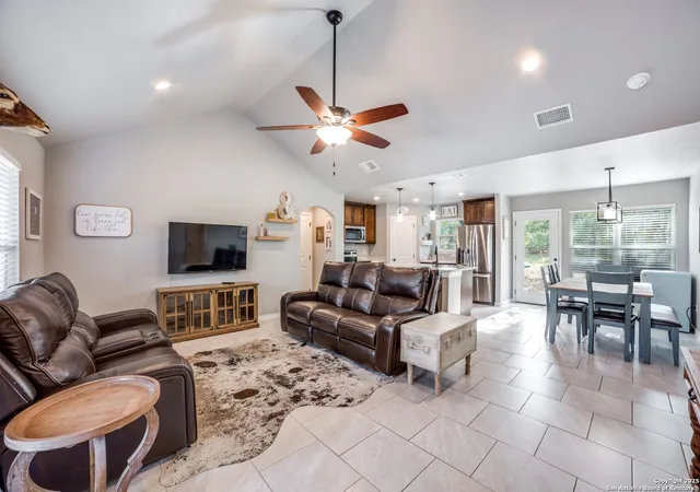 Photo 4 of Single family home for sale at 388 Bluff View, Spring Branch, TX 78070 | MLS# 1928923 | Listing updated on 2026-03-09