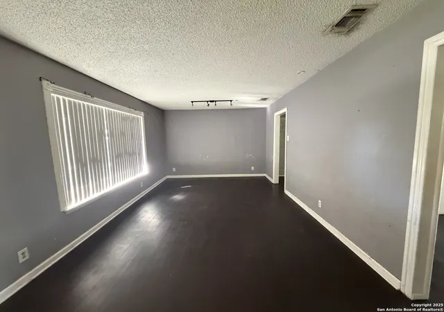 5th image of 7419 Westshire, San Antonio, TX 78227 | MLS# 1928927