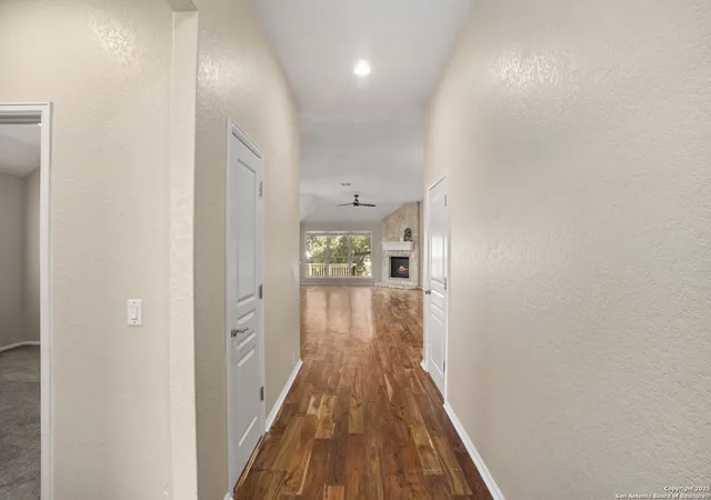 Photo 4 of Sale Pending at 1019 Parter Pond, San Antonio, TX 78260 | MLS# 1928933 | Listing updated on 2026-01-02