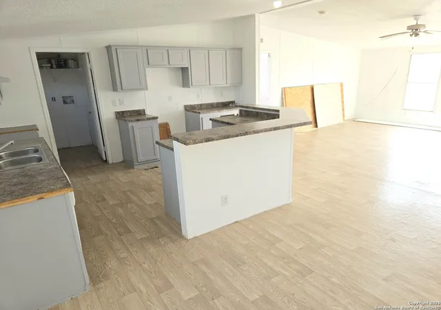 4th image of 4124 Farmview, Converse, TX 78109 | MLS# 1928935