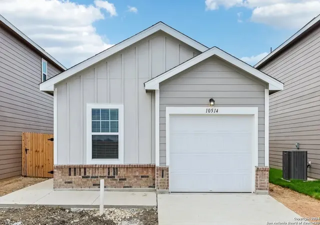 Photo 1 of Sale Pending at 3030 Dreamweaver, San Antonio, TX 78222 | MLS# 1928983 | Listing updated on 2026-02-11