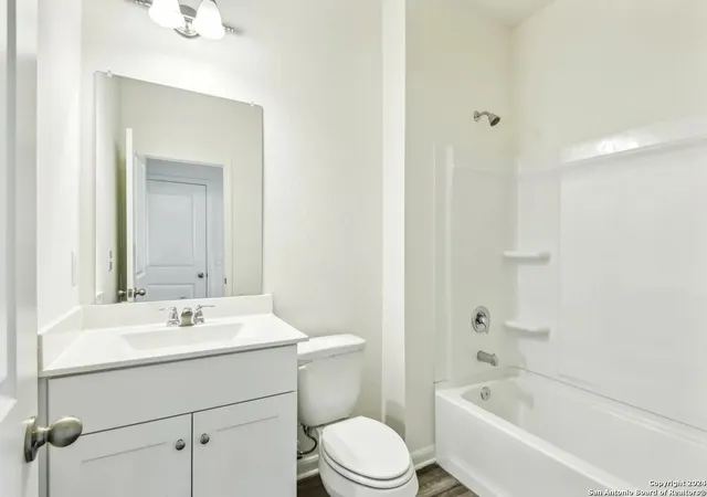 Photo 2 of Sale Pending at 3030 Dreamweaver, San Antonio, TX 78222 | MLS# 1928983 | Listing updated on 2026-02-11