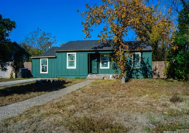 Photo 1 of Single family home for sale at 827 Clower, San Antonio, TX 78212 | MLS# 1929013 | Listing updated on 2026-02-28