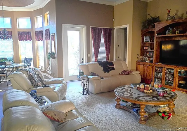 4th image of 10402 Oak Forest, New Braunfels, TX 78132 | MLS# 1929077