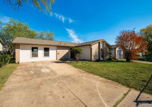 2nd image of 9010 Bowline St, San Antonio, TX 78242 | MLS# 1929088