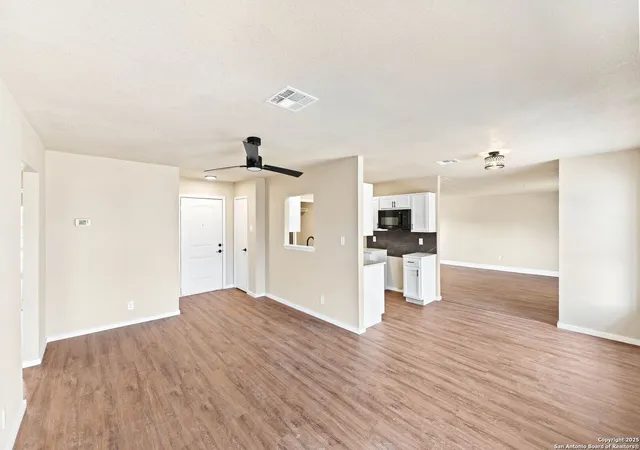 5th image of 9010 Bowline St, San Antonio, TX 78242 | MLS# 1929088