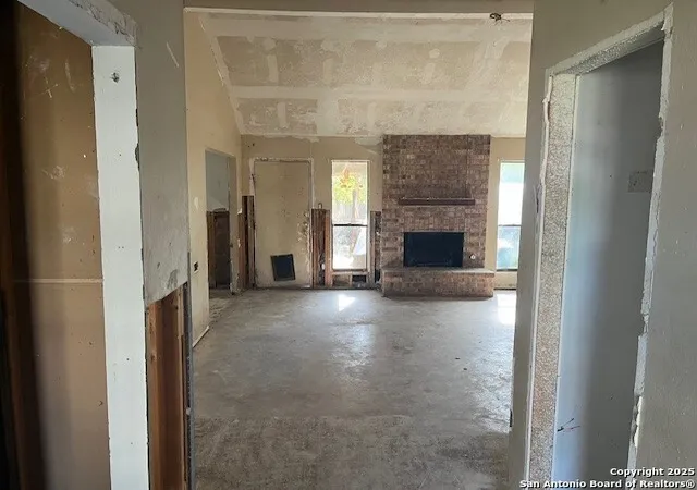 Photo 3 of Single family home for sale at 841 Garden Meadow, Universal City, TX 78148 | MLS# 1929102 | Listing updated on 2026-01-12